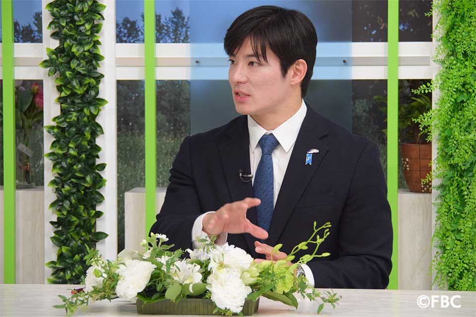 石田嵩人福井県知事の写真
