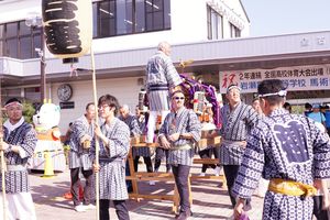 こちらも神輿が出るようです。