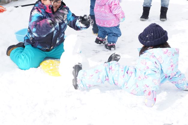 雪だるまはこの後、２つに…。