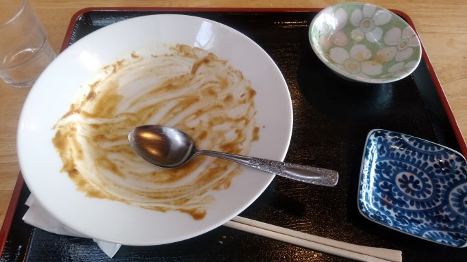 カレーは完食。美味しかった♪