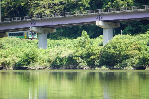 眼鏡橋から早戸駅までも、まだシャッターチャンスあり。