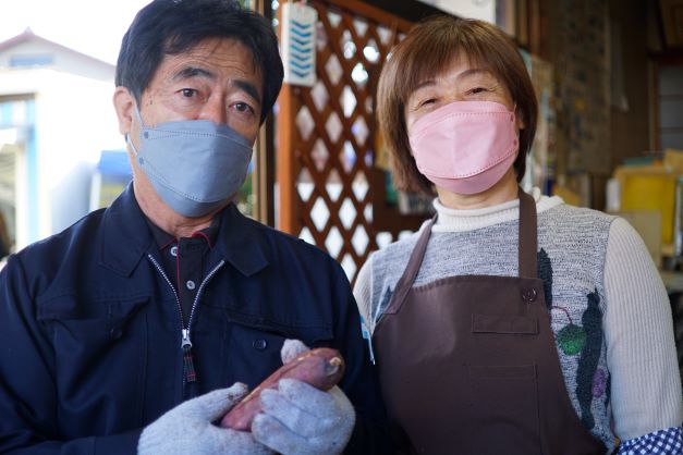 町を元気に、とガス屋さんが焼き芋販売を始めたそう。