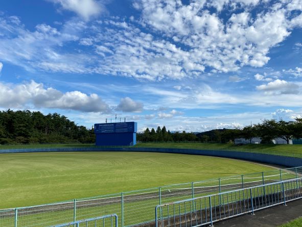 いつぞやUFOが現れたのは、こちら側の上空。