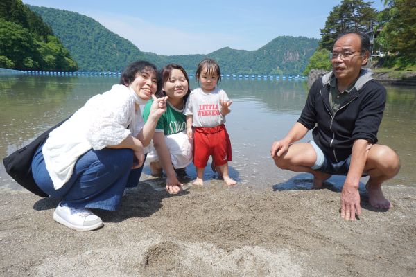 伯母さんも一緒に、ぱちり。