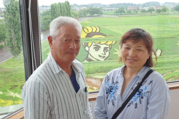with a camera in Kagamiishi Town 6-1