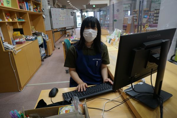 作ったのは、こちらのスタッフ。