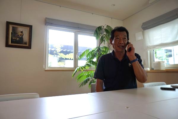 商工会会長は1時間以上に亙り、9人の方に問い合わせて下さった。