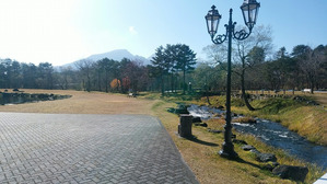 諸橋近代美術館から裏磐梯を望む。