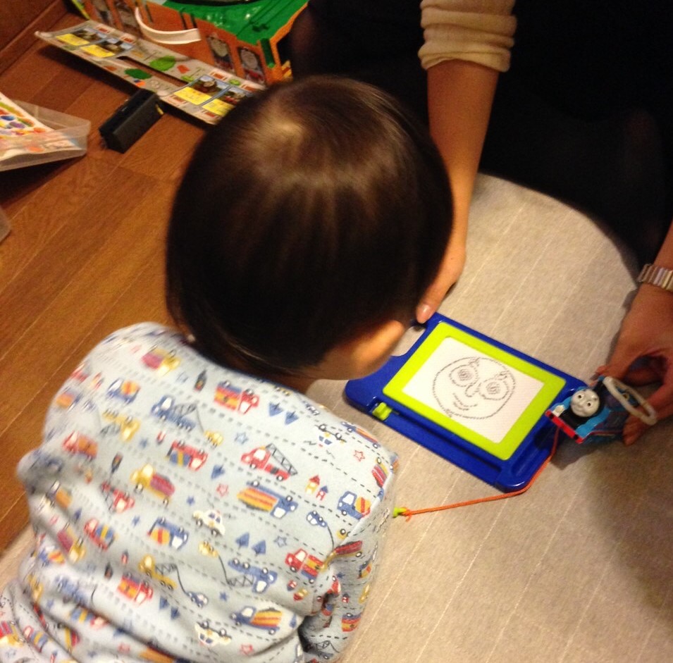 子どものyoutube視聴は遊びのアイデアが広がる 日本一有名な保育士のアドバイスに平野ノラさんも おったまげ 連載記事 にこたむfes オンラインレポート 前編 Chu Press 福島中央テレビ