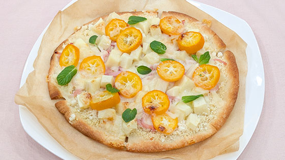 『おからのアイデアレシピ』栄養たっぷり【おから入りフルーツピザ】