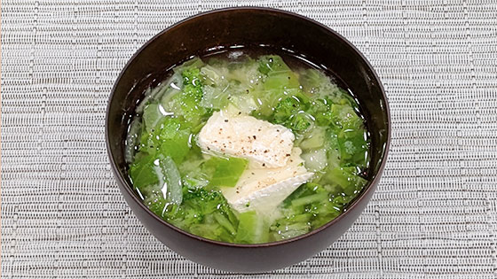 『新生活応援！パパっと作れるごはん』ひと椀で栄養バランス【春キャベツとチーズのみそ汁】