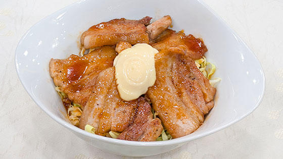 『新生活応援！パパっと作れるごはん』ケチャップでほどよい酸味とコク【シェフの豚丼】