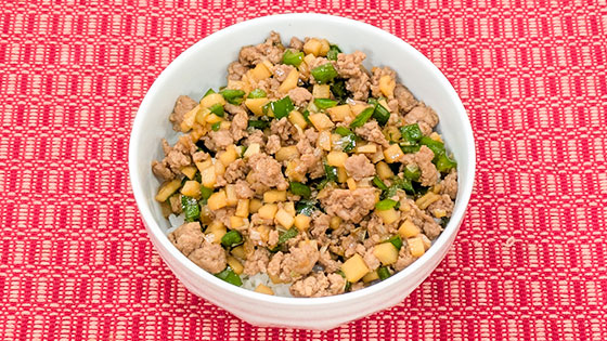 『便利な作り置きおかず』濃い目の味付けで冷めてもおいしい【かけるチンジャオロース】
