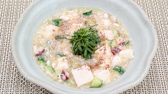 『万能調味料・ゆずこしょう』風味を油に移して【夏の柚豆腐】
