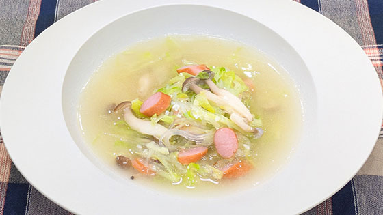 『カラダをあたためる汁もの』シンプル味つけでも極旨【ウインナーと春雨の塩こうじスープ】