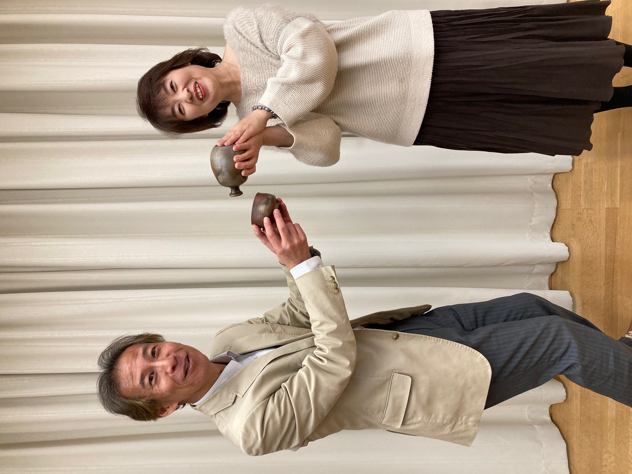 備前焼で🍶　　撮影中、トトトトトとお酒を注ぐ音を再現してくれるお二人でした！