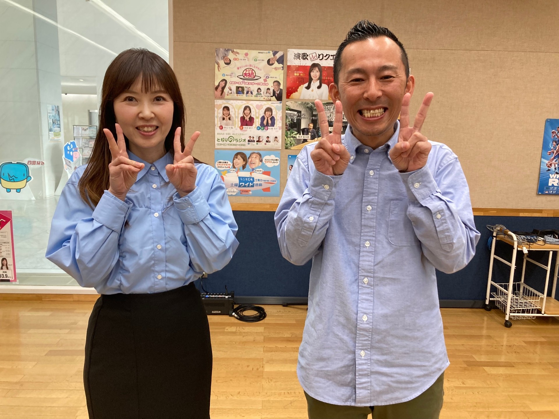 ２人の写真のポーズの流行りはダブルピース✌✌