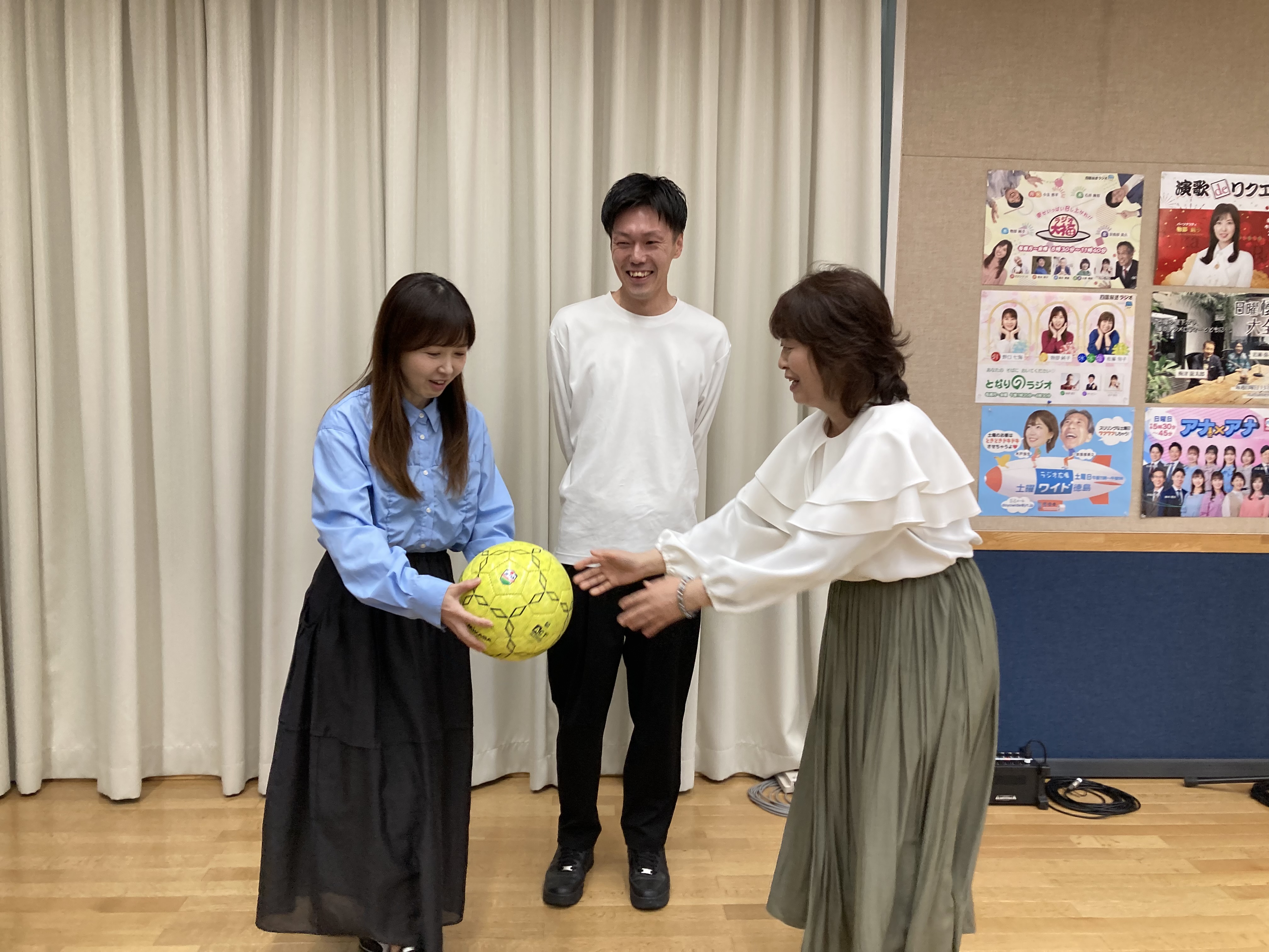 那須野さんと一緒にどんなポーズで撮るか考え中…