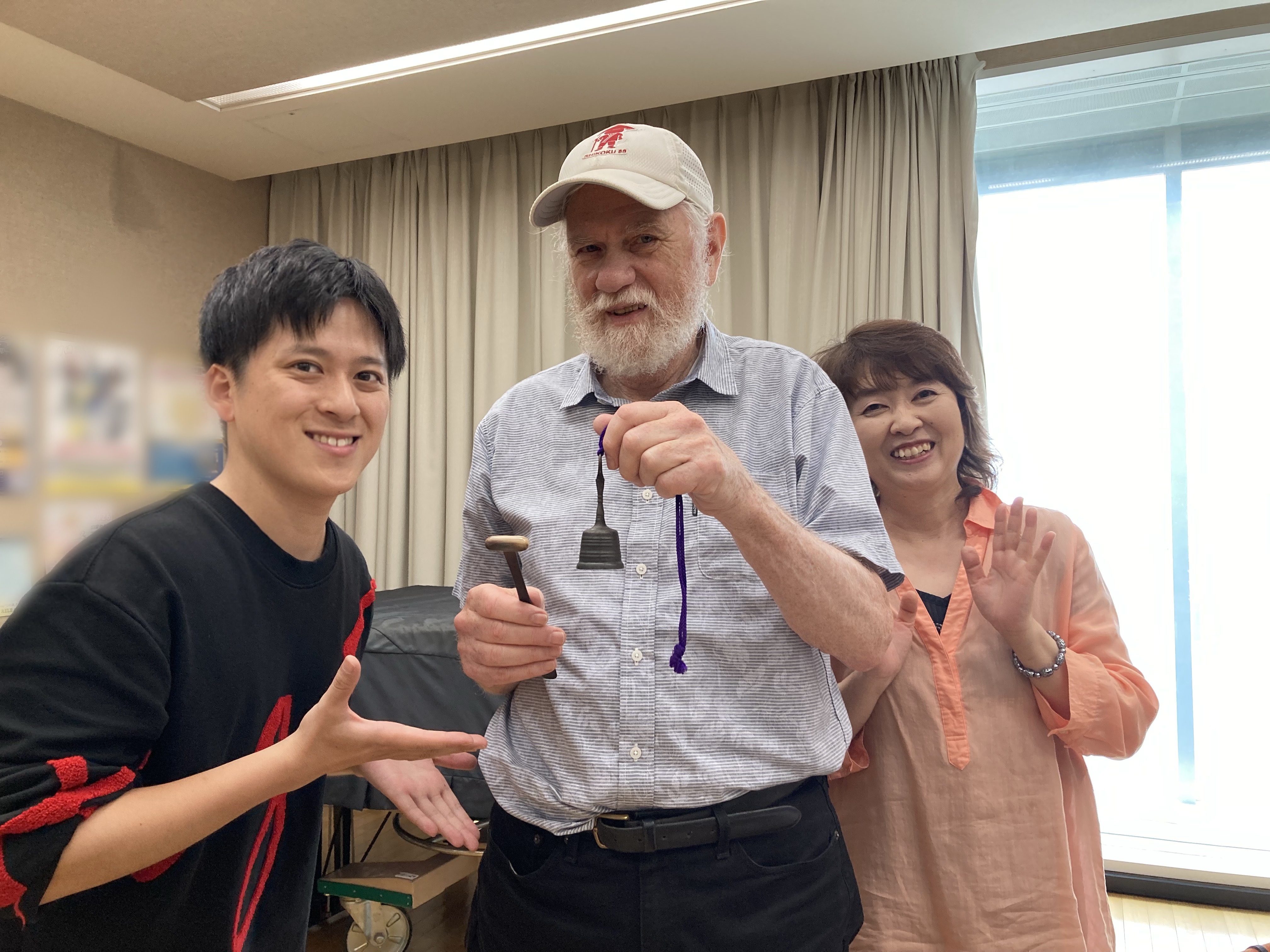 お話の中でも出てきた持鈴と呼ばれる鈴がこちらです🔔