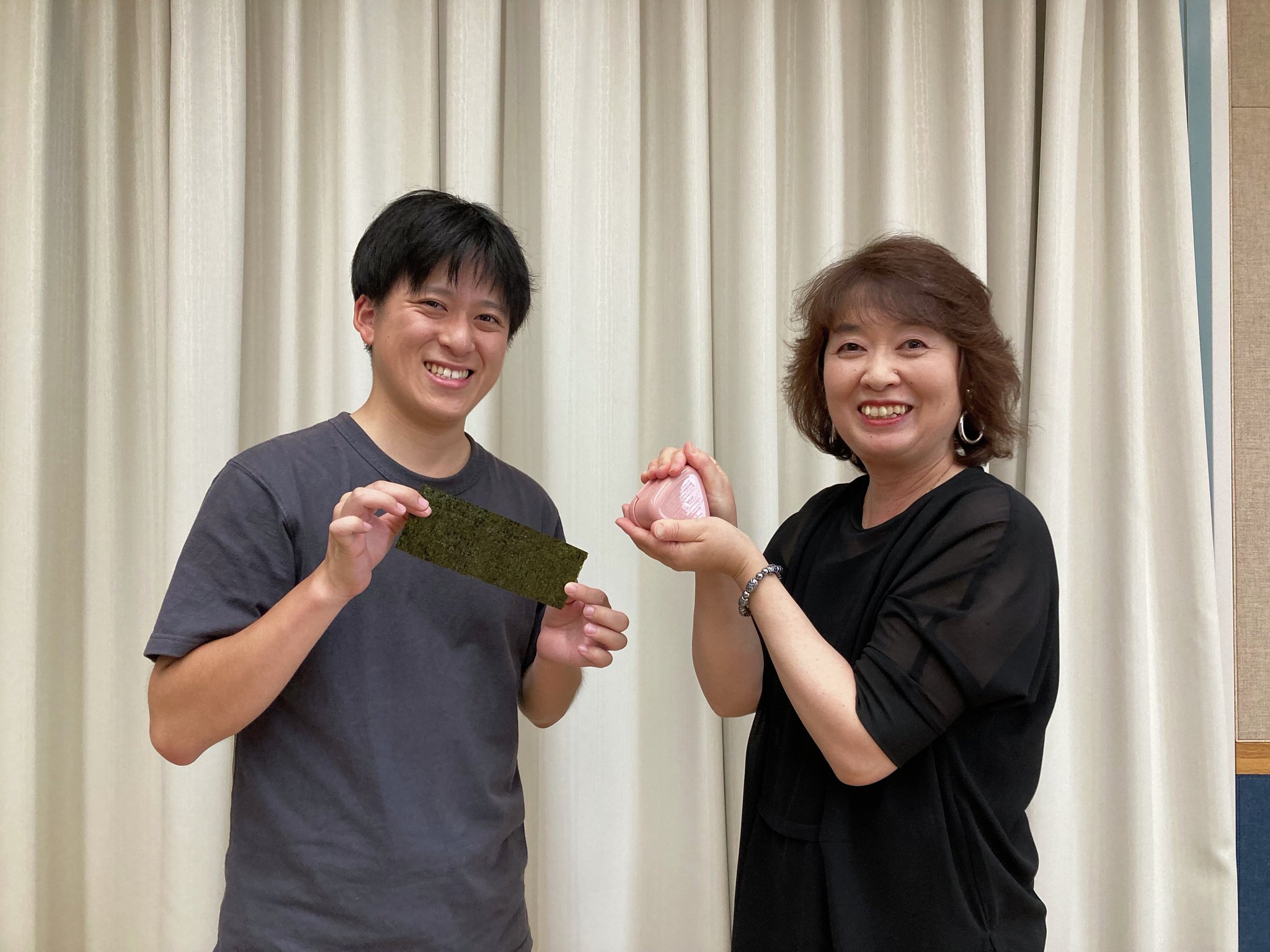 おにぎりには欠かせない海苔と便利なおにぎりグッズ🍙