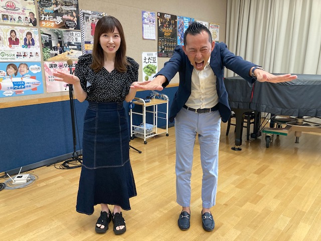 テーマは「プール」