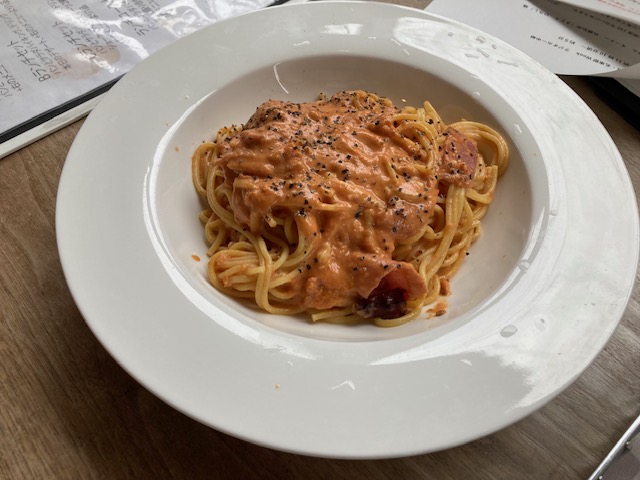 一番人気の「カルボナーラチリトマトソース」🍅