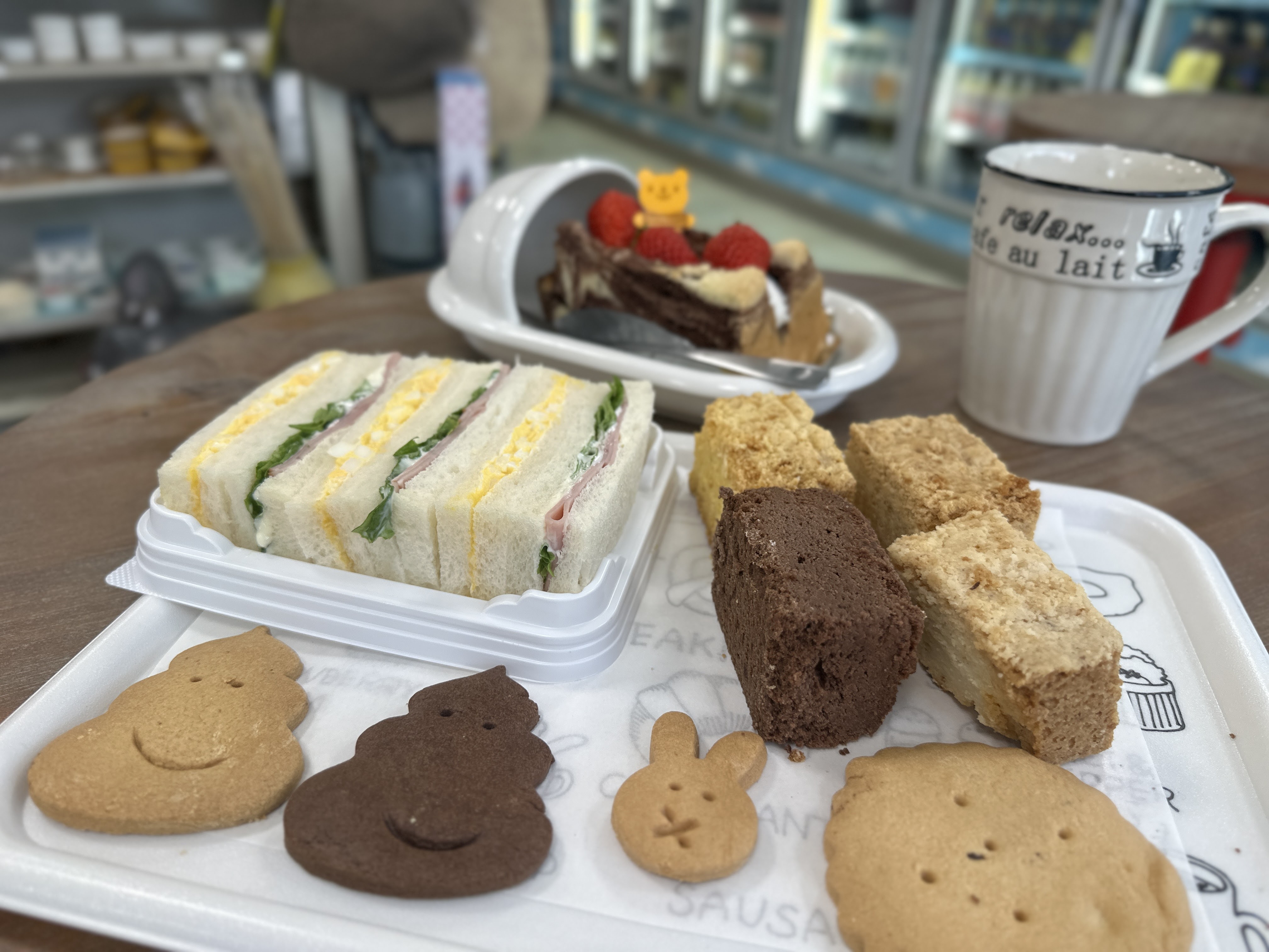 香美市香北町名物店の「コンビニエンスおかばやし」の新サービスが