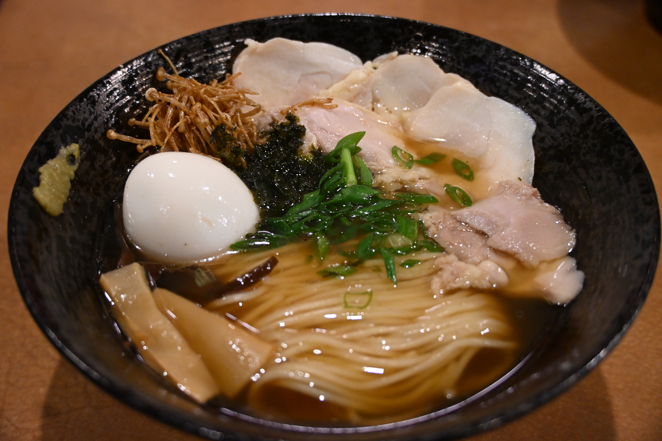 伝統の味から一新！絶品スープを堪能「ラーメン天馬」高知市本町