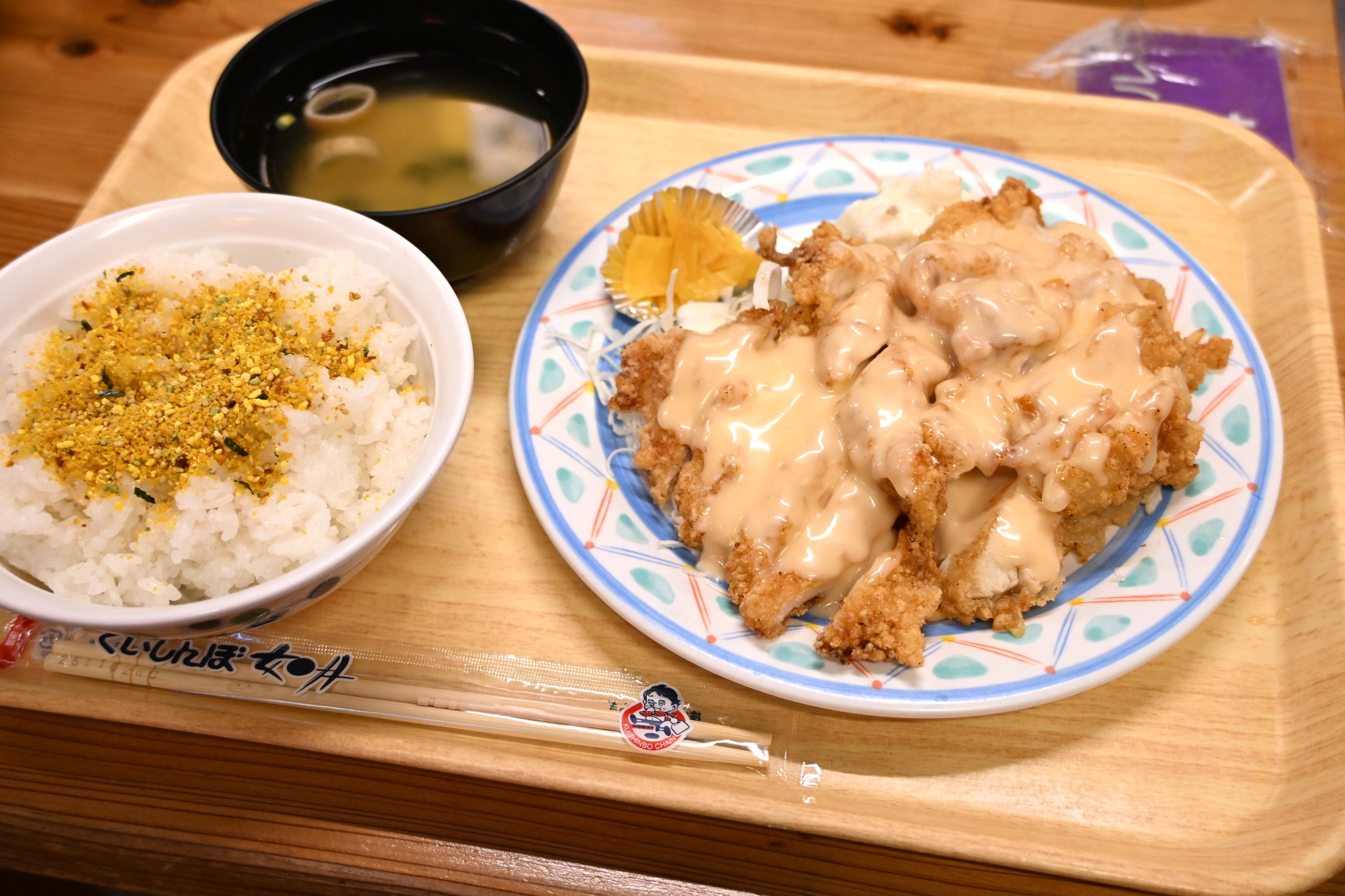 県民が愛する“チキンナンバン”をひろめ市場で「きさらぎのチキンナンバン屋」高知市帯屋町