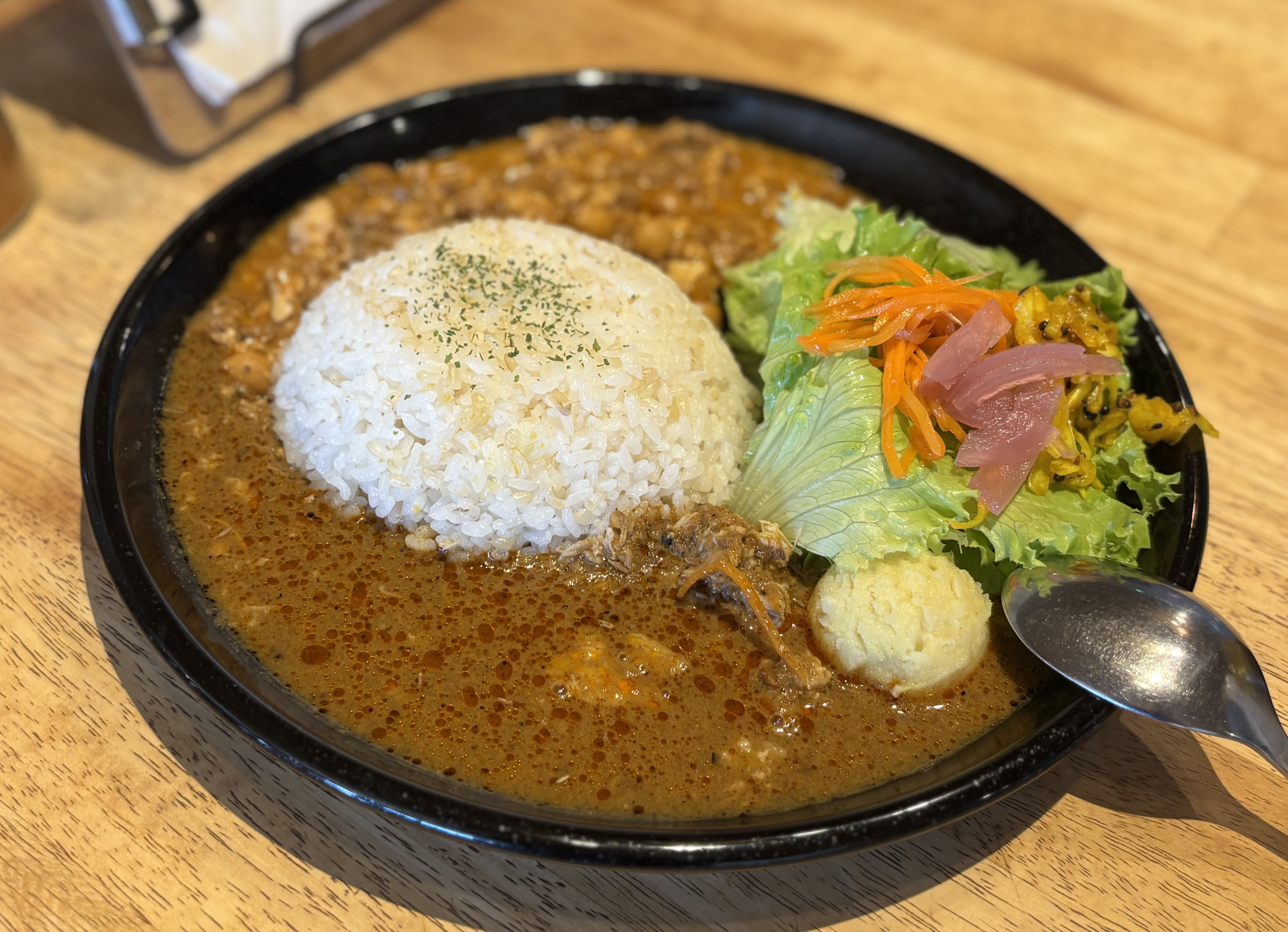 精肉店関係の仕事をしていた店主のこだわりカレー「HACHIYAカレー」高知県南国市