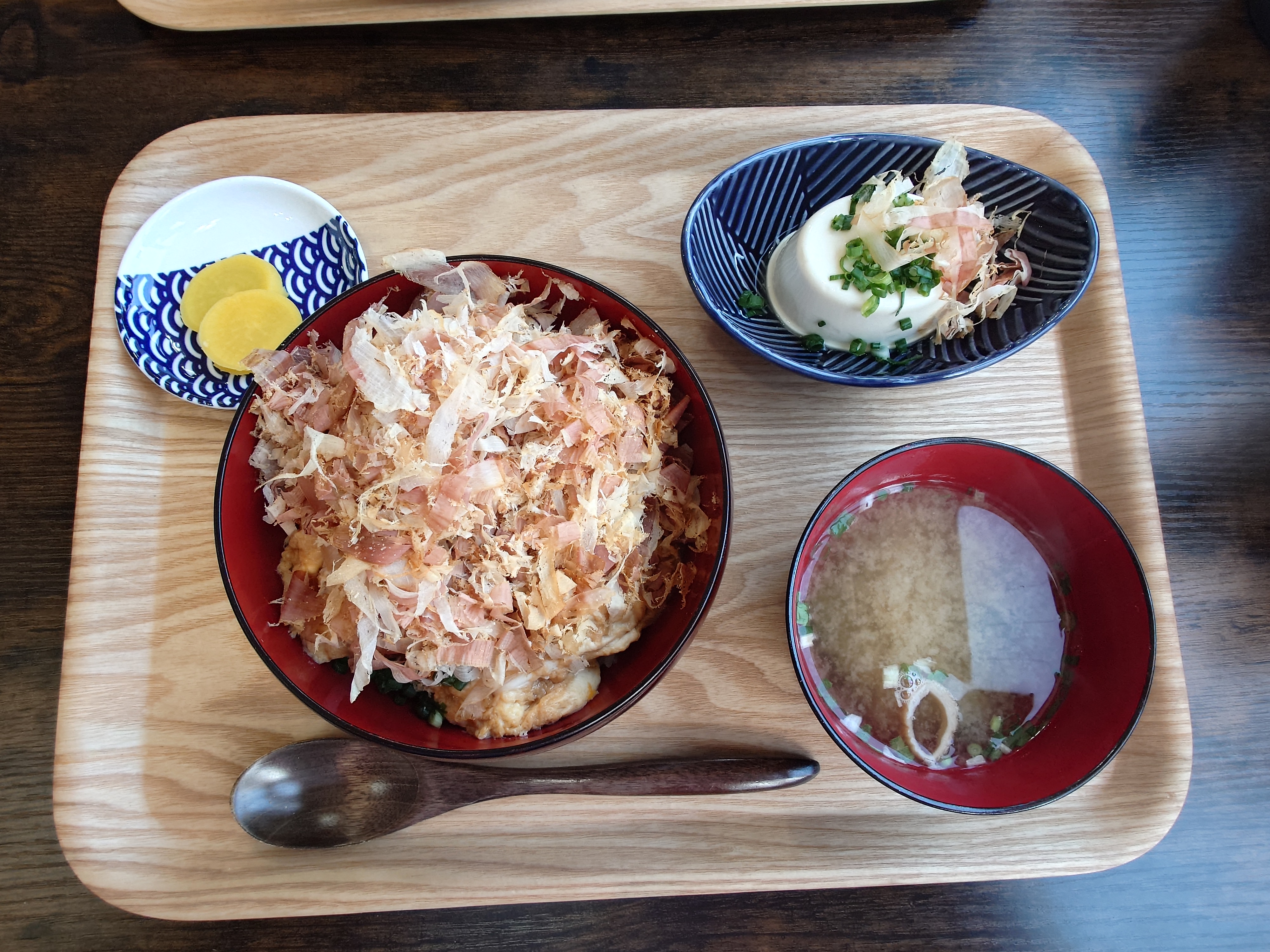 土佐清水市の特産！宗田節をふんだんに使った料理が楽しめる「ヤマアの