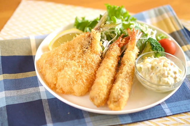 食べるタルタルソースでアジとエビのフライ