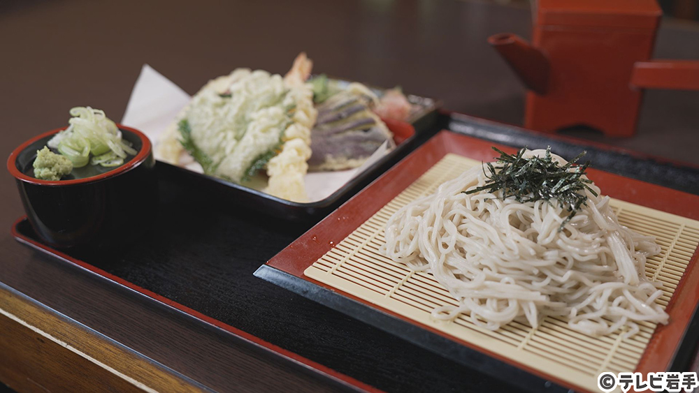 門前で頂く二八蕎麦
