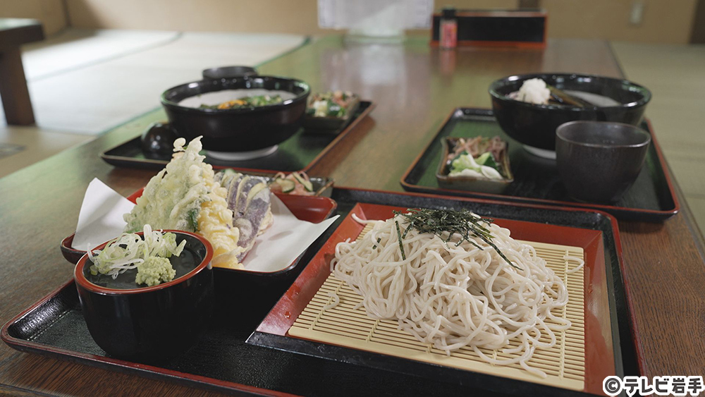 門前で頂く二八蕎麦
