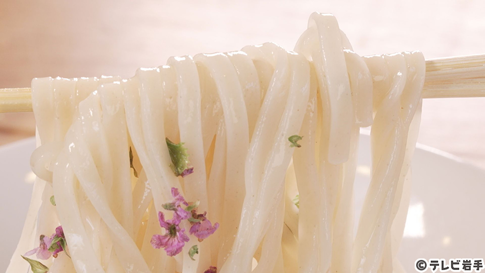 芳醇な香りの限定麺